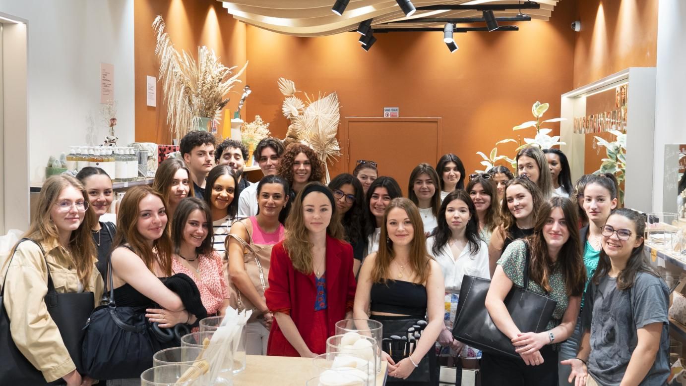 Projet social media pour Avril