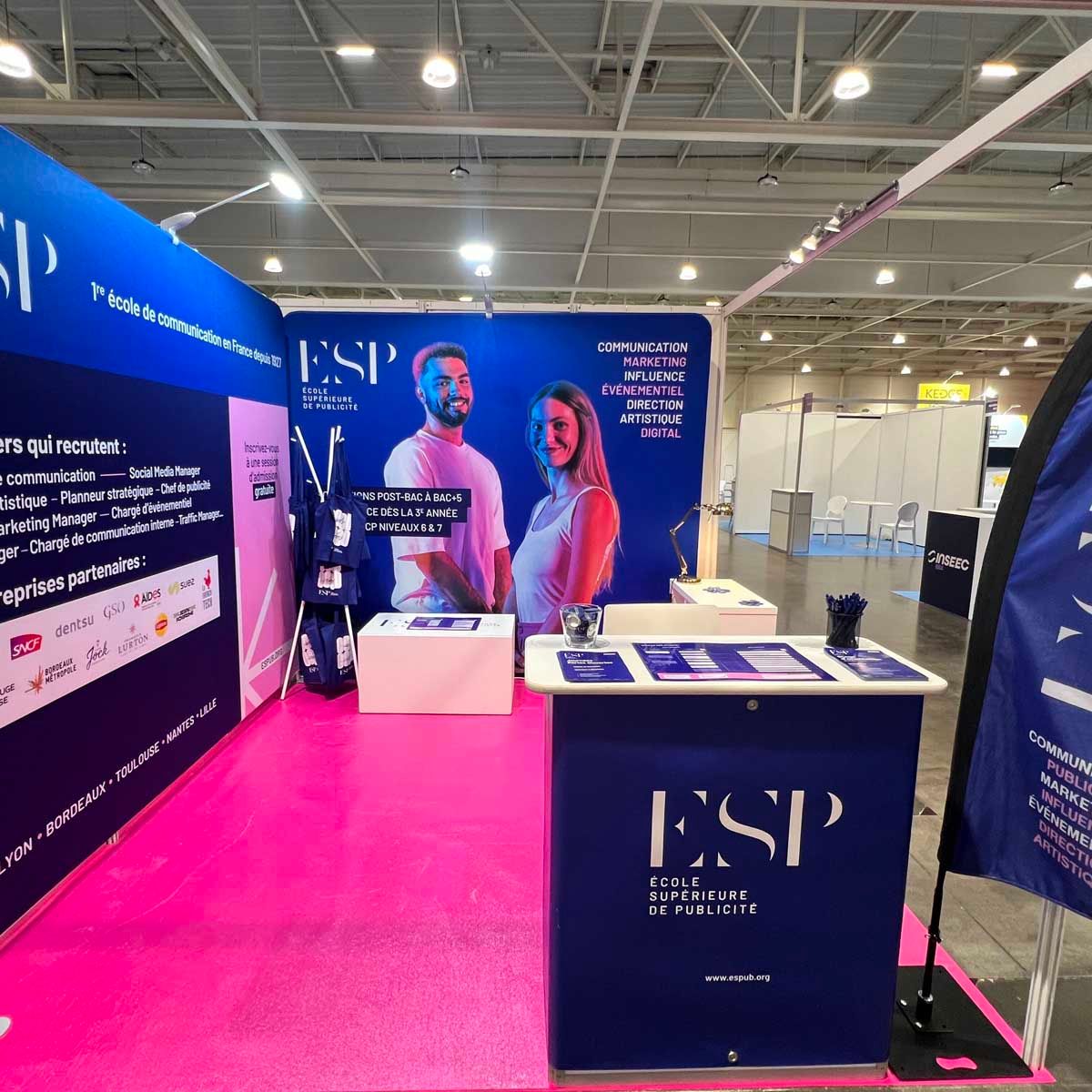 Stand du salon de l'étudiante de l'ESP