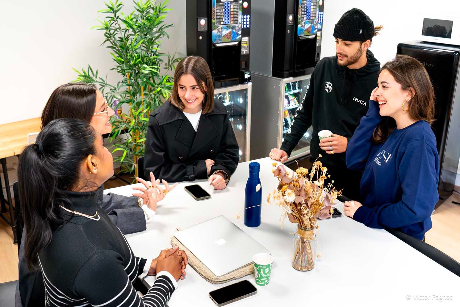 Vie étudiante à l'École Supérieure de Publicité