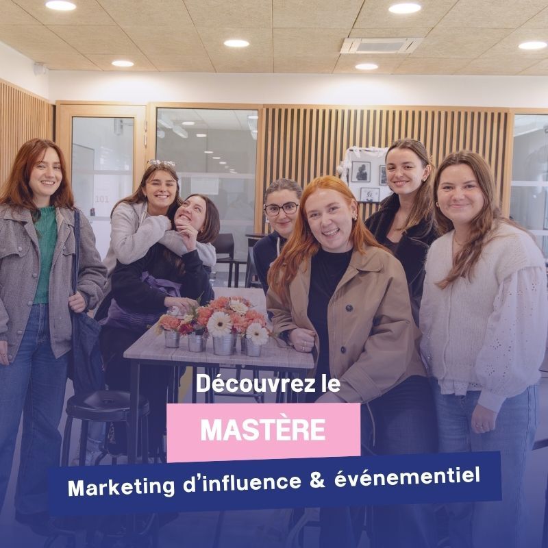 Groupe d'étudiants de l'ESP réunis pour présenter le Mastère Marketing d'influence & événementiel