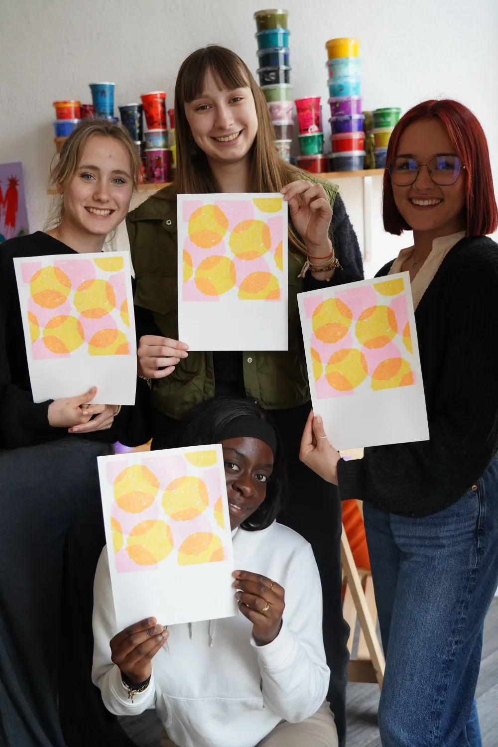 Techniques de fabrication en imprimerie : les étudiants de l’École Supérieure de Publicité en mission pour la caserne des pompiers de La Bernerie - Cours de fabrication en imprimerie