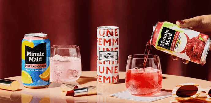 Les boissons rose avec Delta Air Line