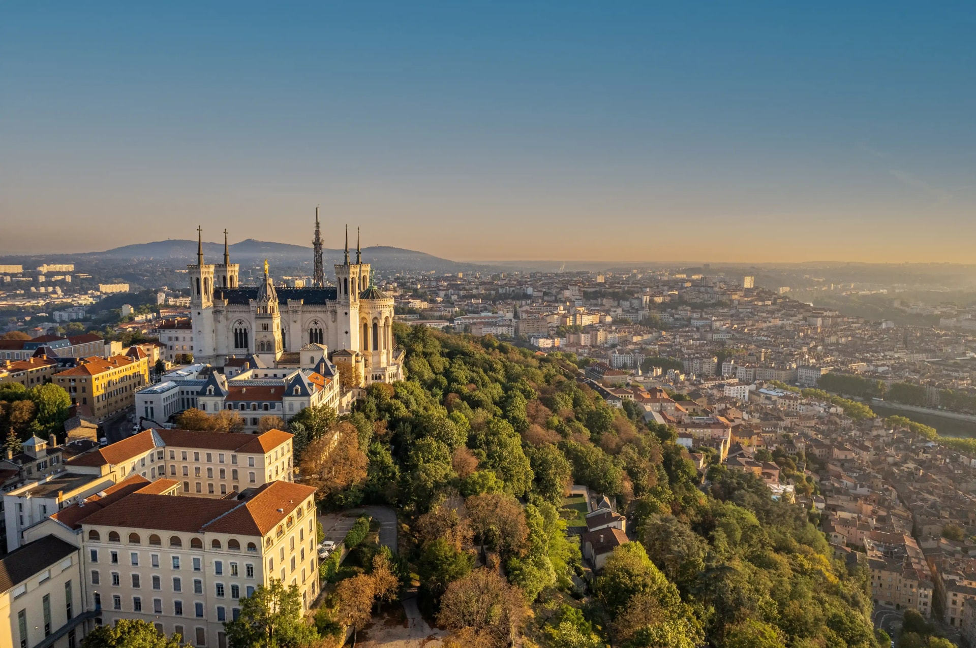 La colline de Fourvière vue du ciel