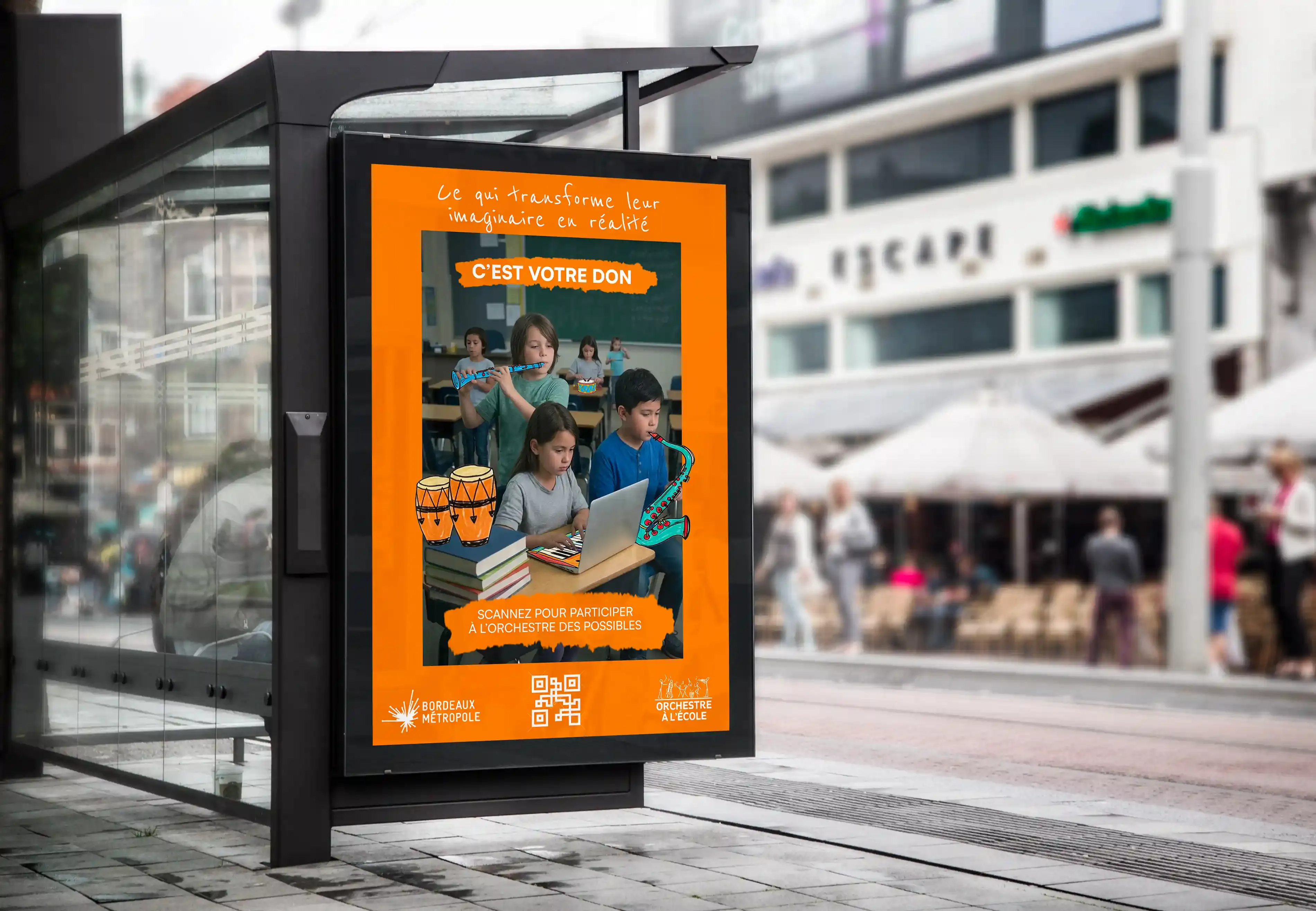 Compétition pour Orchestre à l'école, affiche mockup arrêt de bus.