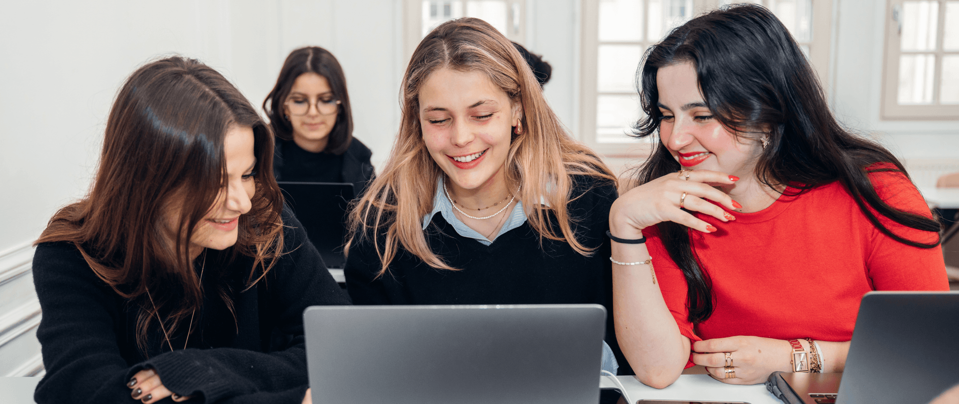 social ads manager