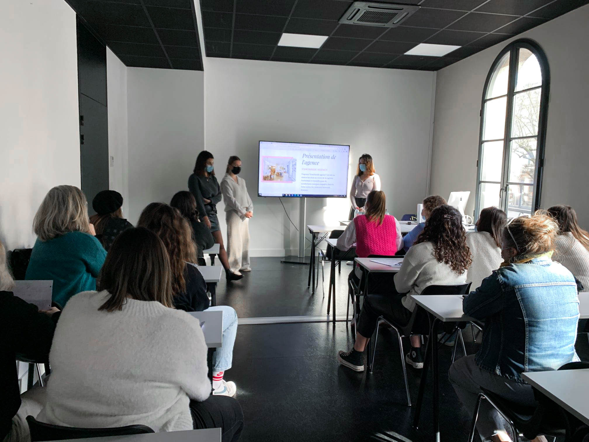 stage-orientaion-cominside-pitch3